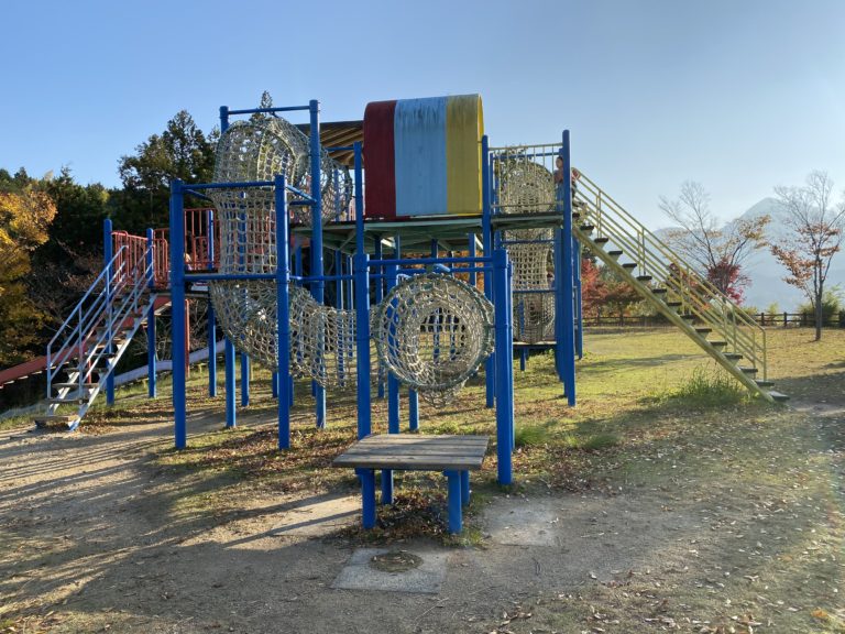 【砥部町】陶街道ゆとり公園!おもしろ自転車と長いローラー滑り台がおすすめ!! ひめっこ日和 【砥部町】陶街道ゆとり公園!おもしろ自転車と長いローラー滑り台がおすすめ!! ひめっこ日和